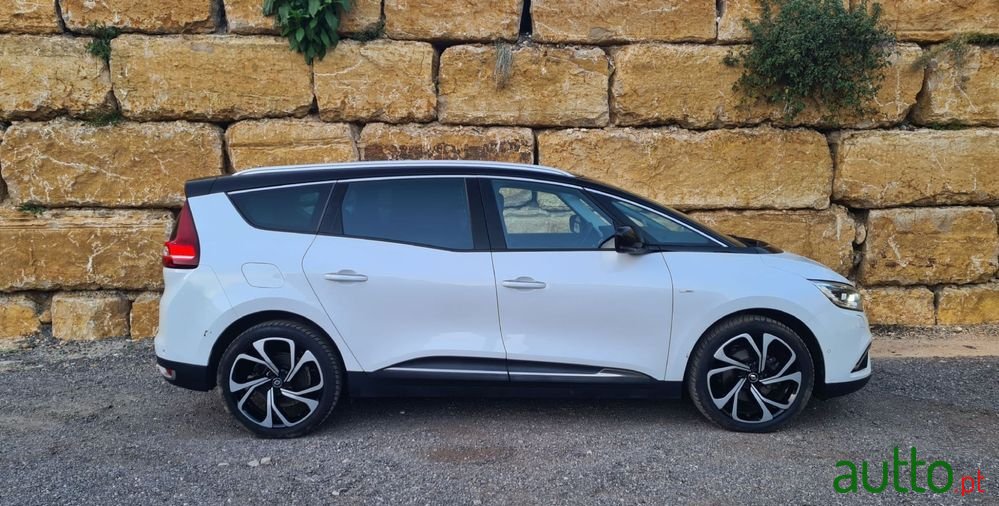 2017' Renault Grand Scenic photo #4