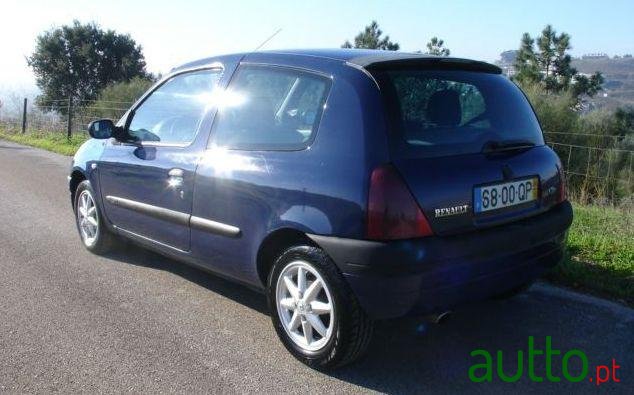 2000' Renault Clio 1.9 Dti  Si photo #3