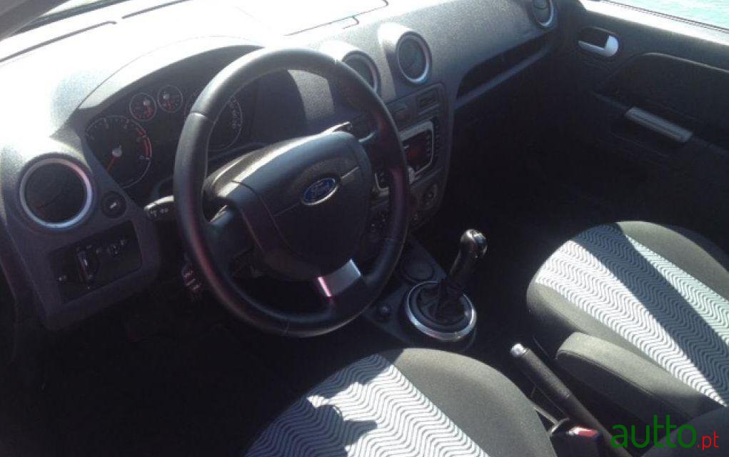 2008' Ford Fusion 1.4 TDCi + photo #2