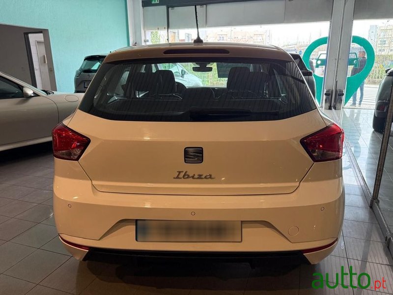 2021' SEAT Ibiza 1.0 Tsi Style photo #3