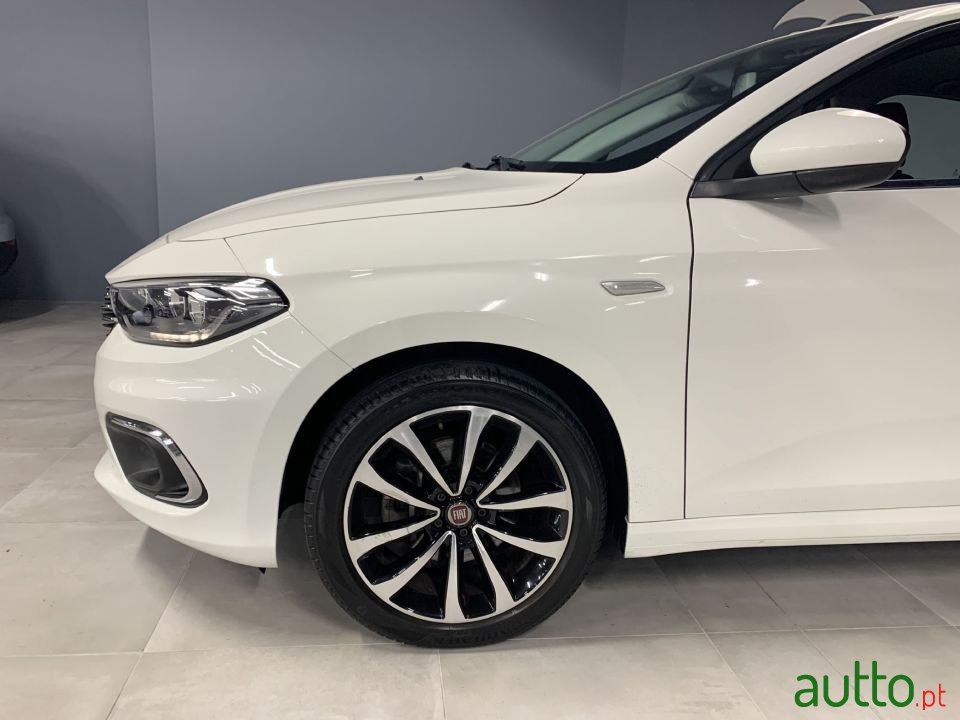2019' Fiat Tipo photo #4