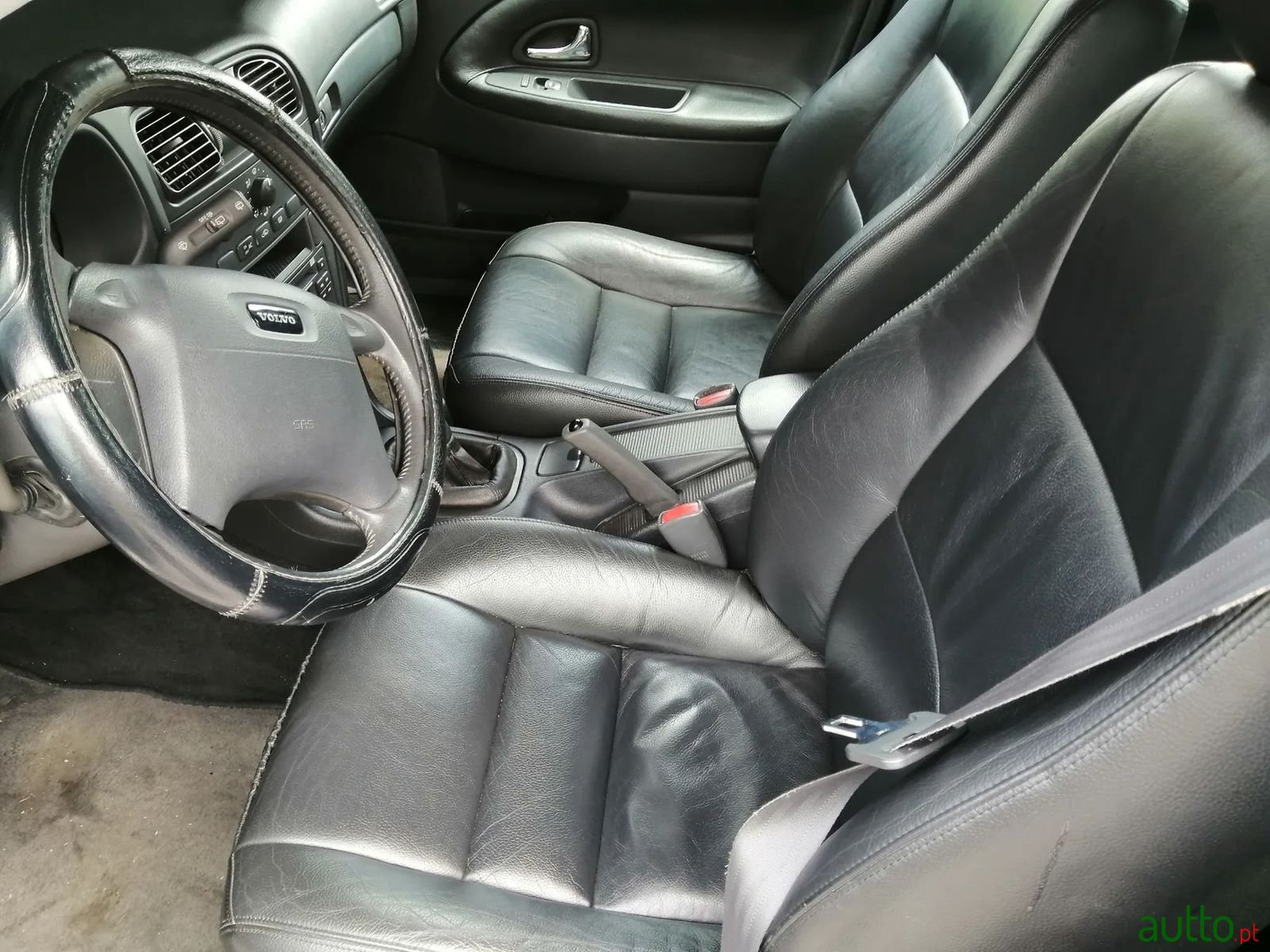 2000' Volvo V40 photo #4