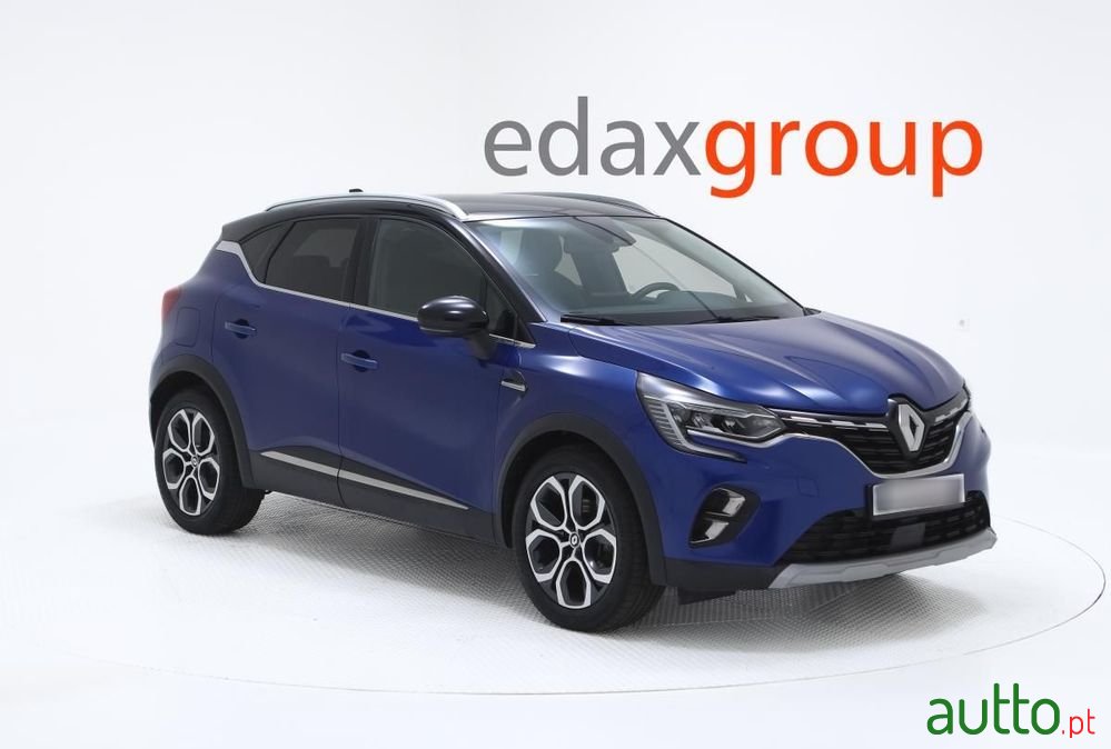 2022' Renault Captur photo #1