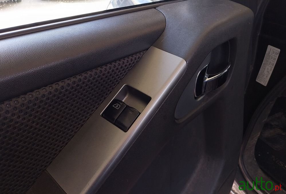 2007' Nissan Navara 2.5 Dci Kc Se photo #3