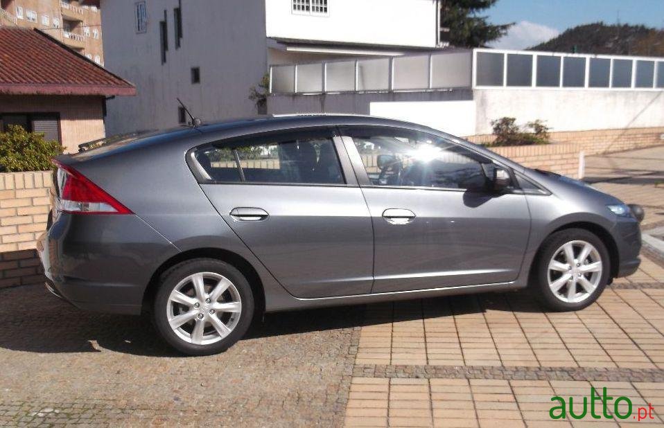 2011' Honda Insight photo #1