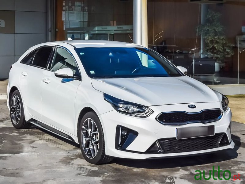 2019' Kia Proceed 1.0 T-Gdi Gt Line photo #6