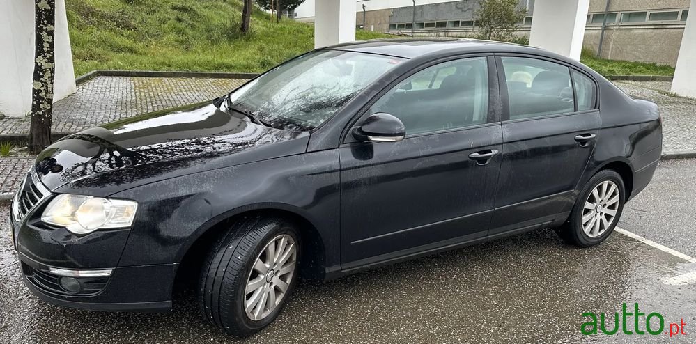 2006' Volkswagen Passat photo #1