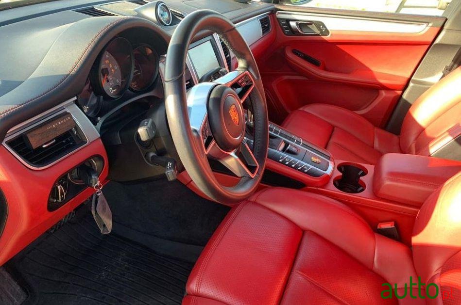 2014' Porsche Macan S photo #3