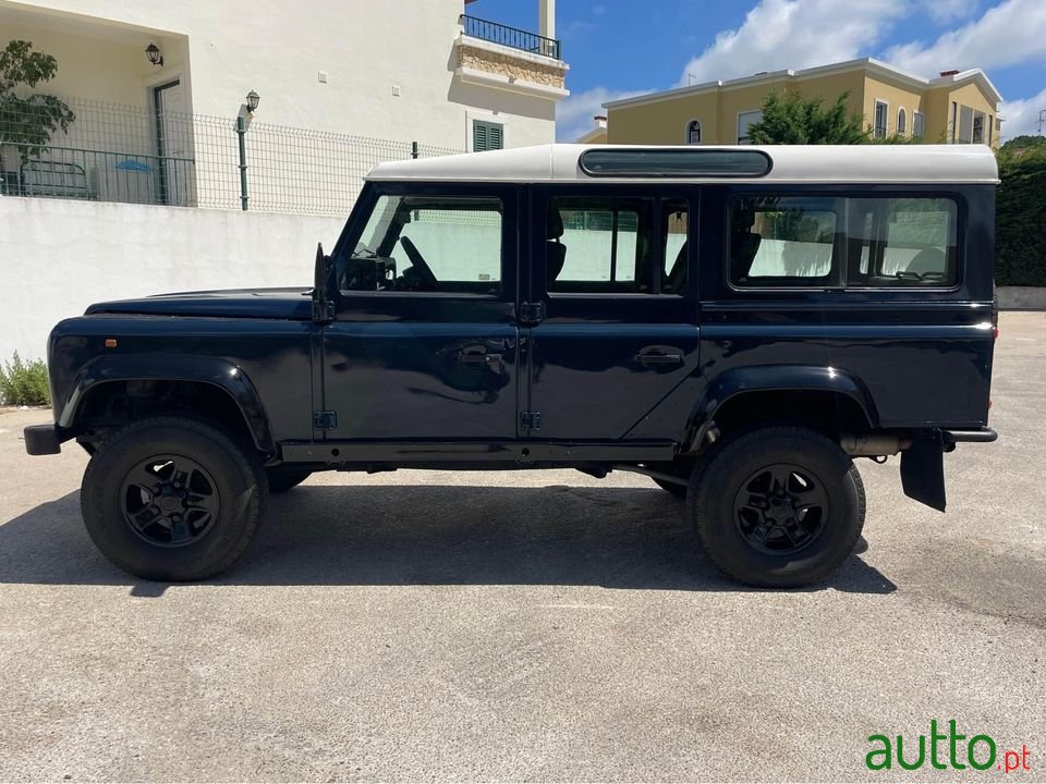 2019' Land Rover Defender 110 photo #3