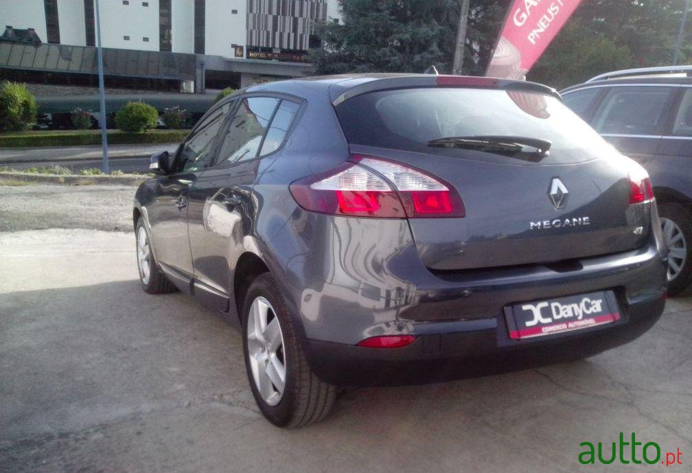 2015' Renault Megane 1.5 dCi Dynamique S SS photo #3