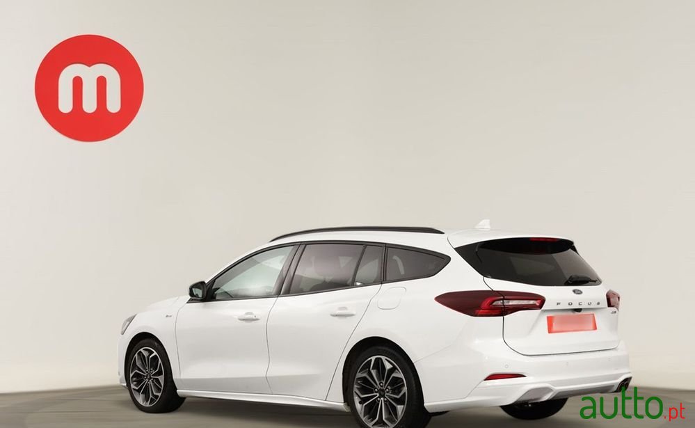 2022' Ford Focus Sw photo #3