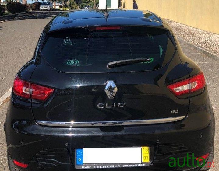 2016' Renault Clio photo #5