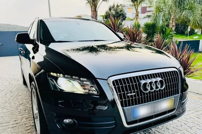 2009' Audi Q5 2.0 Tdi S-Line