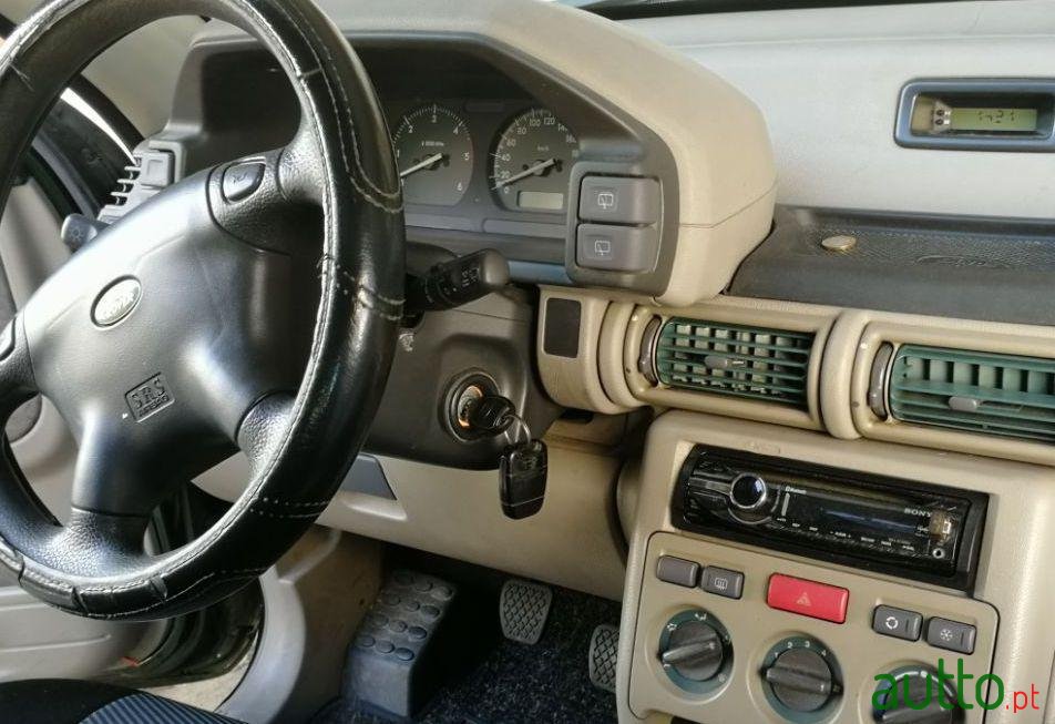 2000' Land Rover Freelander 2.0 Td4 photo #3