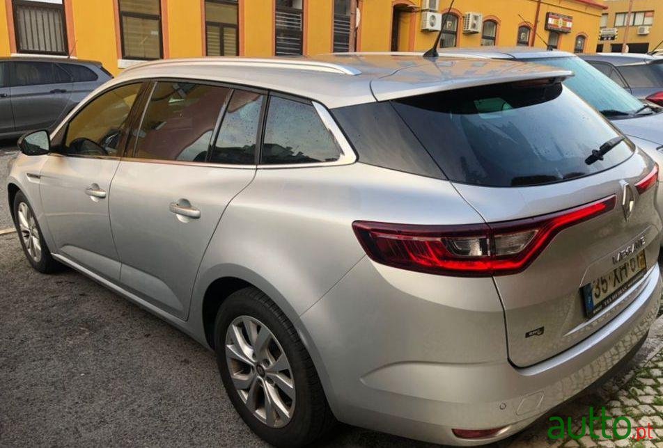 2019' Renault Megane Sport Tourer photo #3