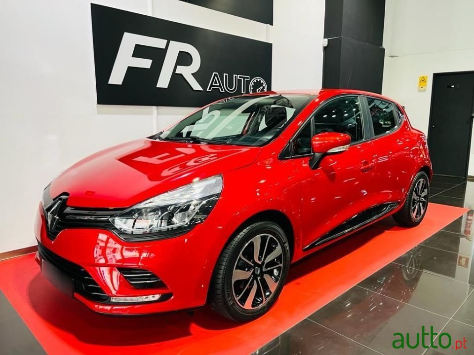 2018' Renault Clio photo #1