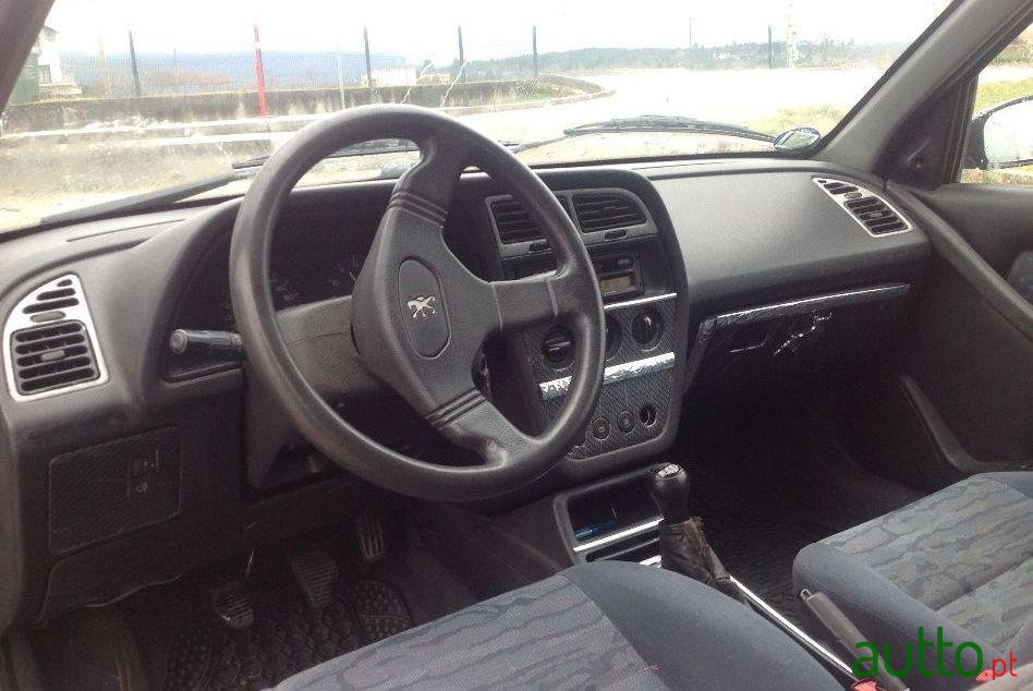 1997' Peugeot 306 Comercial photo #2