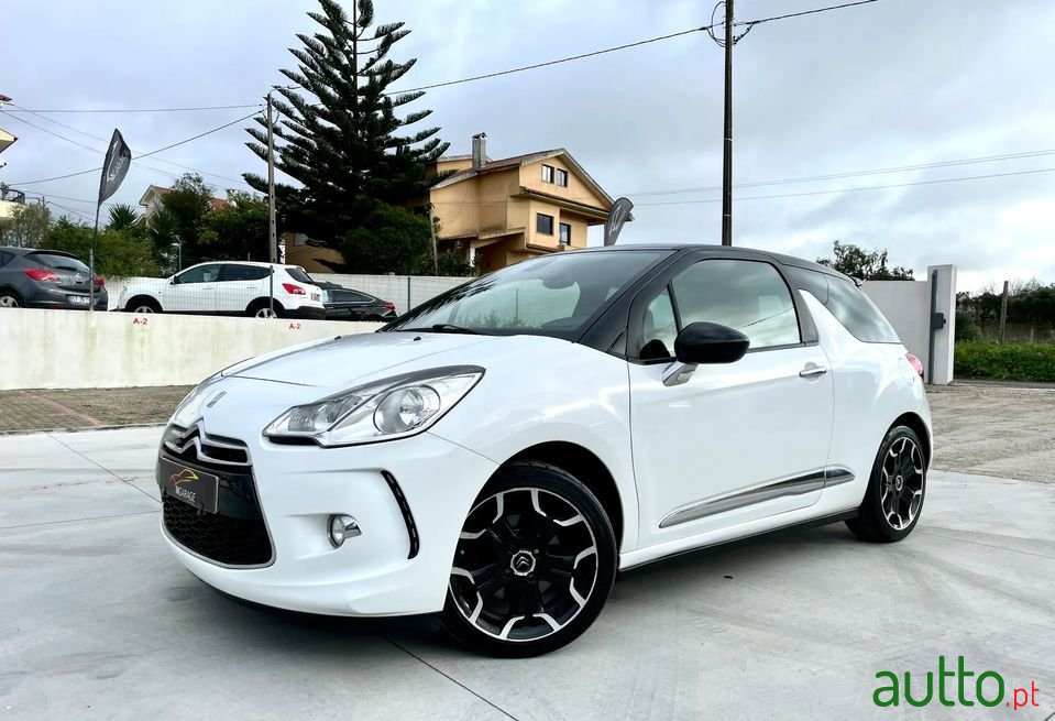 2010' Citroen DS3 photo #1