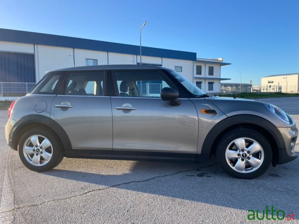 2018' MINI One photo #3