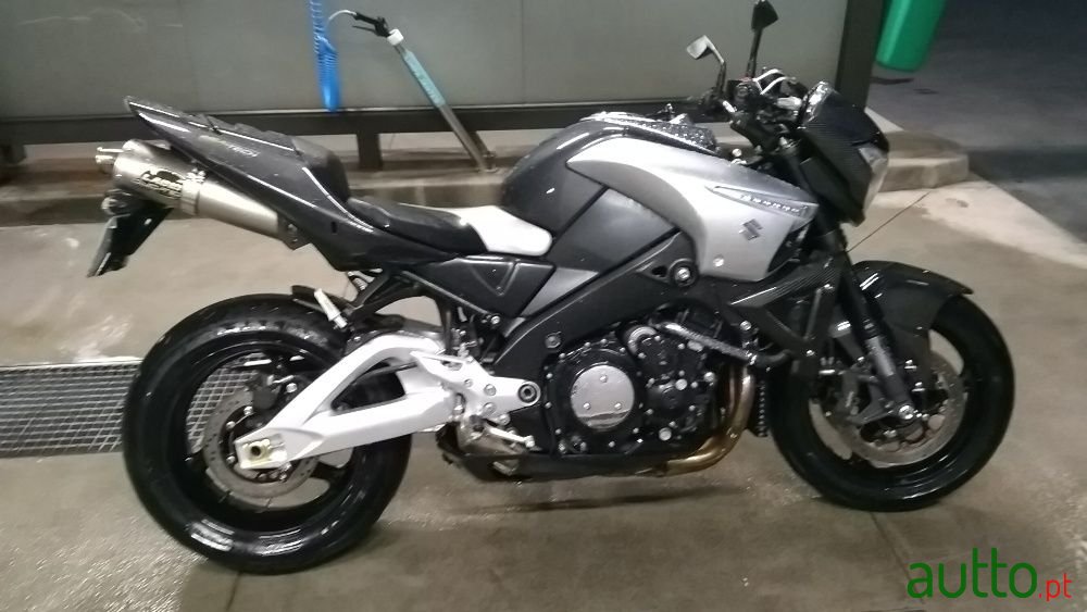 2009' Suzuki photo #1