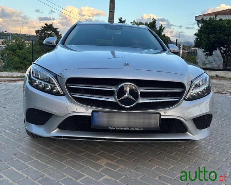 2020' Mercedes-Benz C 300 De Avantgarde photo #1