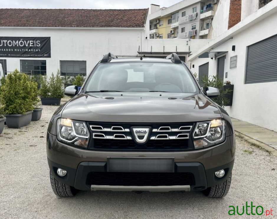 2017' Dacia Duster photo #2