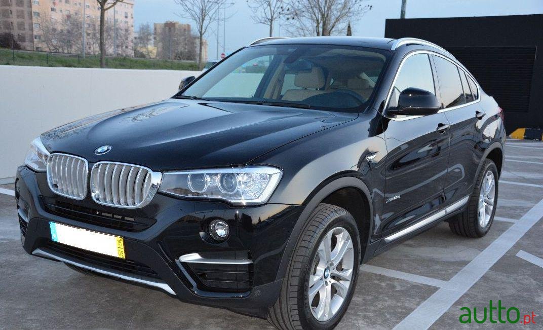 2016' BMW X4 Xdrive20D Xline photo #2