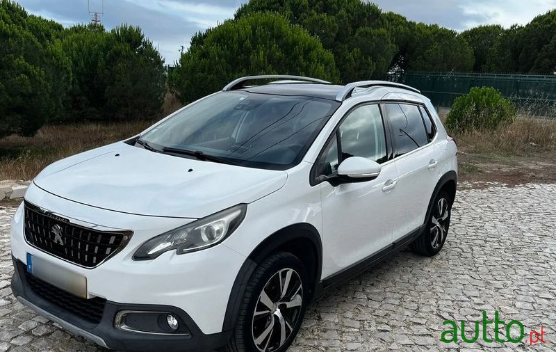 2016' Peugeot 2008 photo #5