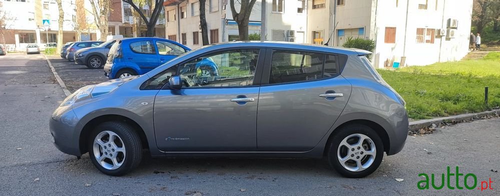 2016' Nissan Leaf Visia photo #2