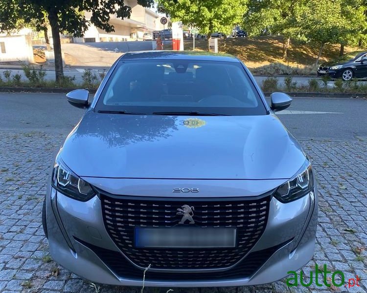 2020' Peugeot 208 photo #2