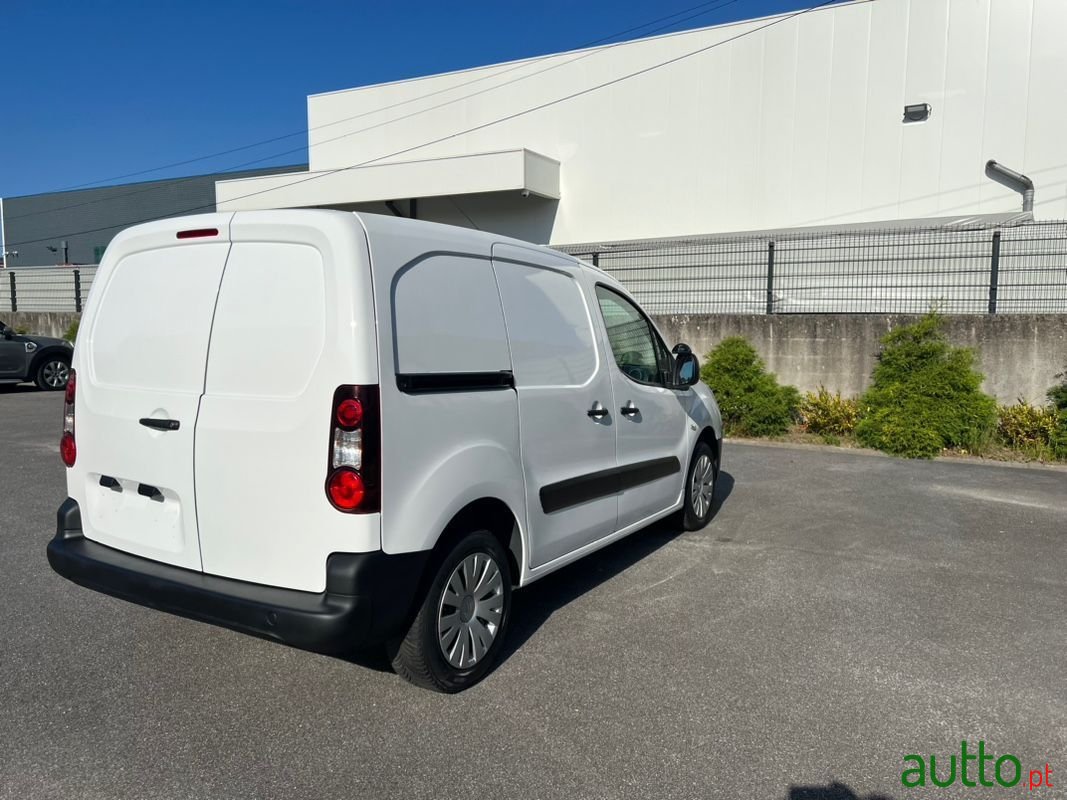 2014' Citroen Berlingo photo #3