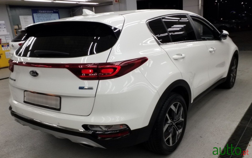 2020' Kia Sportage photo #3