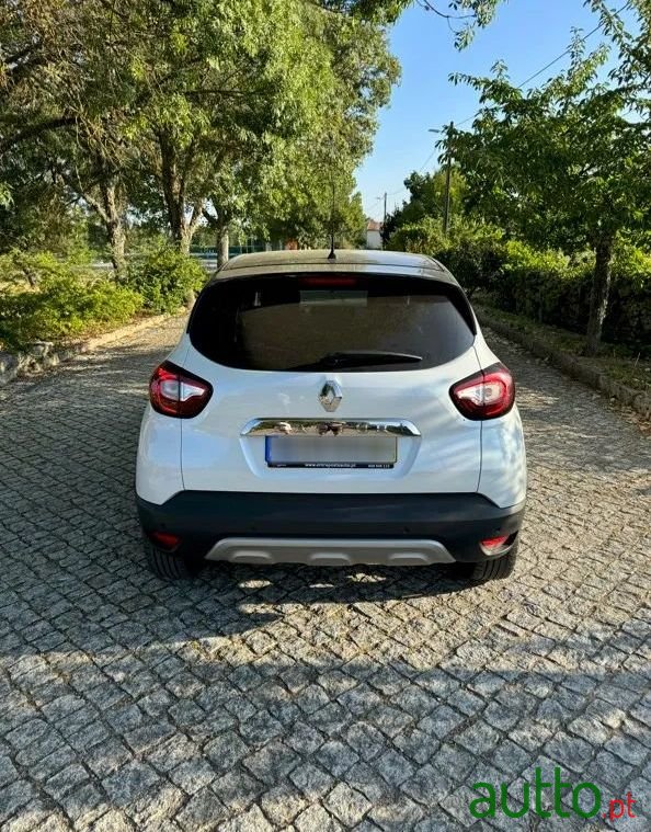 2018' Renault Captur photo #3