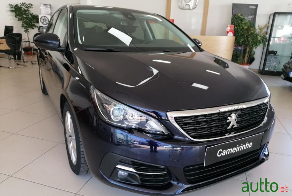 2018' Peugeot 308 photo #2
