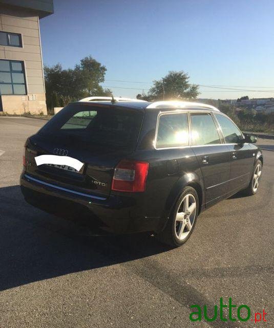 2003' Audi A4-Avant 130Cv photo #1