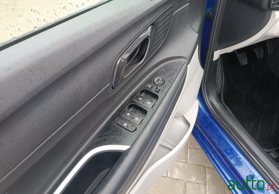 2021' Hyundai i20 1.0 T-Gdi Style photo #6