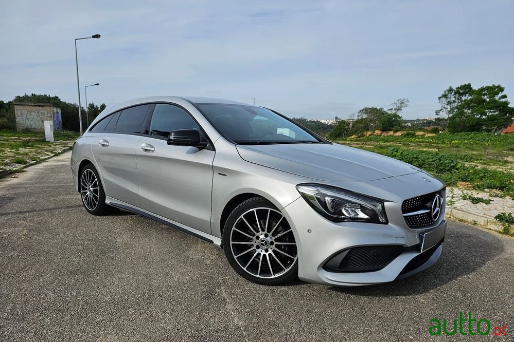 2018' Mercedes-Benz CLA 180 D Amg Line photo #3