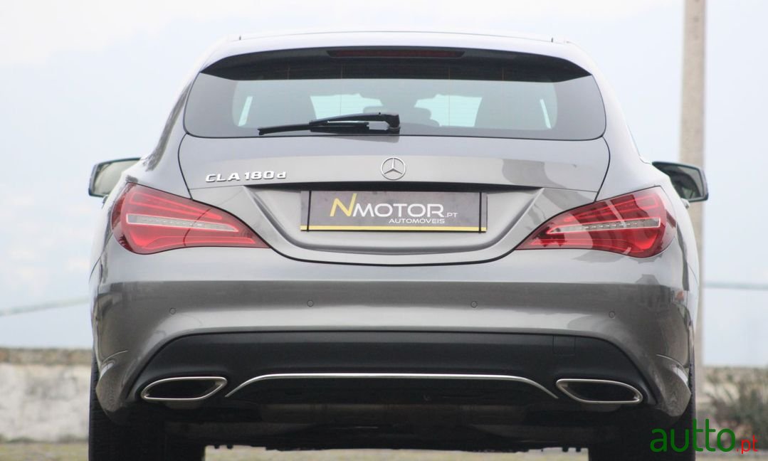 2017' Mercedes-Benz CLA 180 photo #4