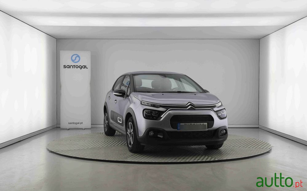 2024' Citroen C3 1.2 Puretech Plus photo #2