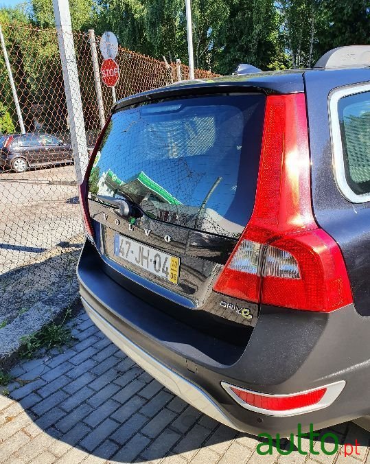 2010' Volvo Xc-70 photo #3