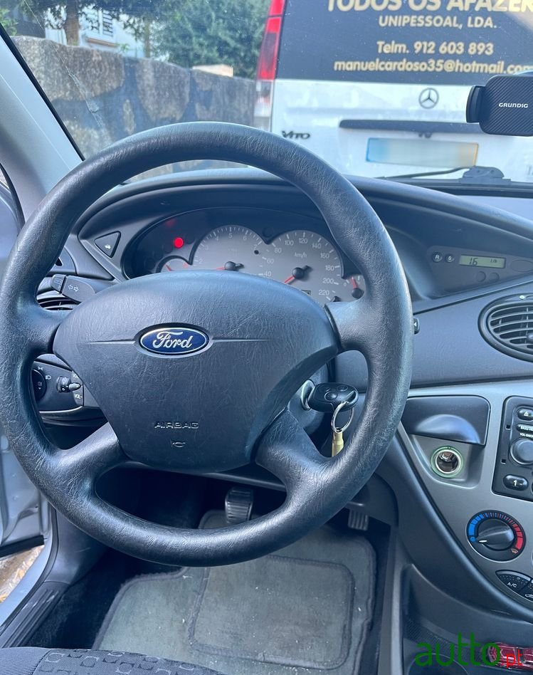 2003' Ford Focus 1.6 16V Concept photo #6