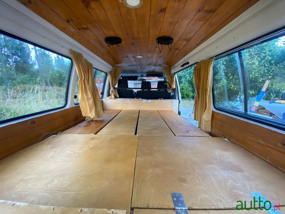 1992' Mitsubishi L300 photo #3