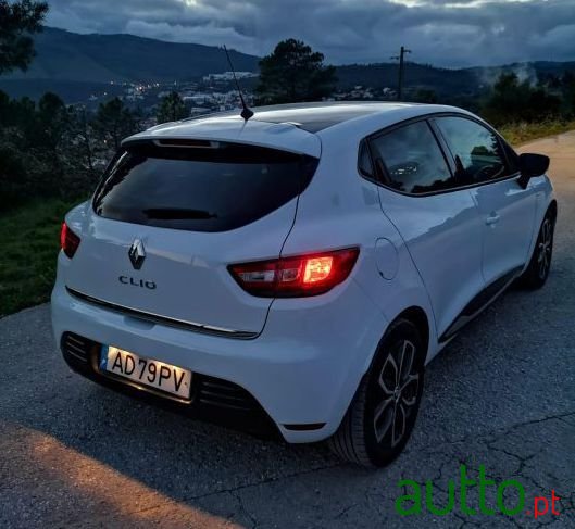 2017' Renault Clio photo #3