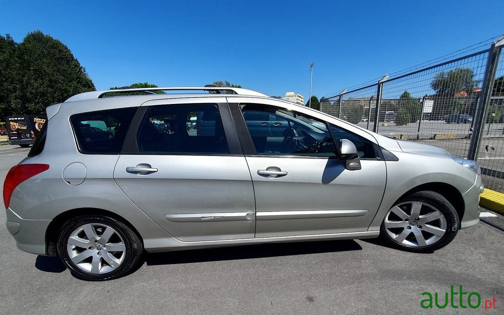 2009' Peugeot 308 Sw photo #5