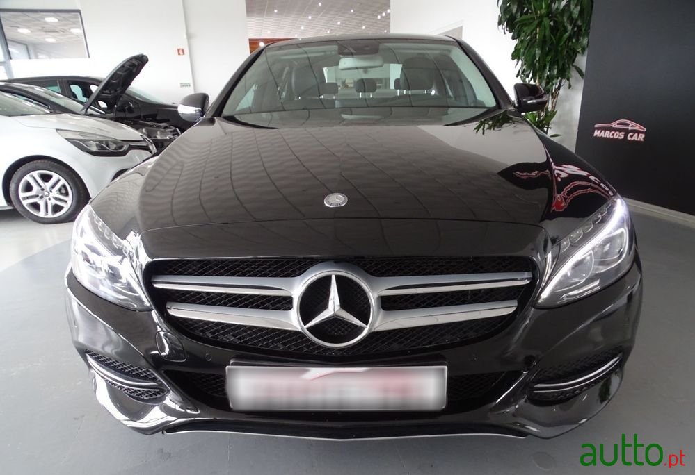 2015' Mercedes-Benz C 220 photo #2