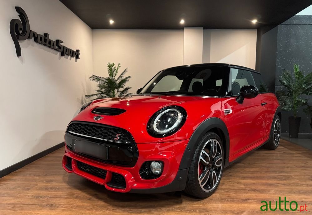 2018' MINI Cooper photo #2