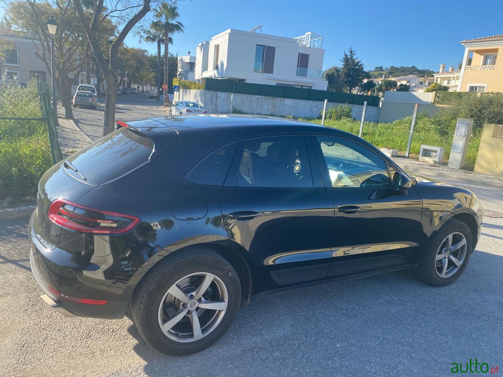 2018' Porsche Macan photo #4