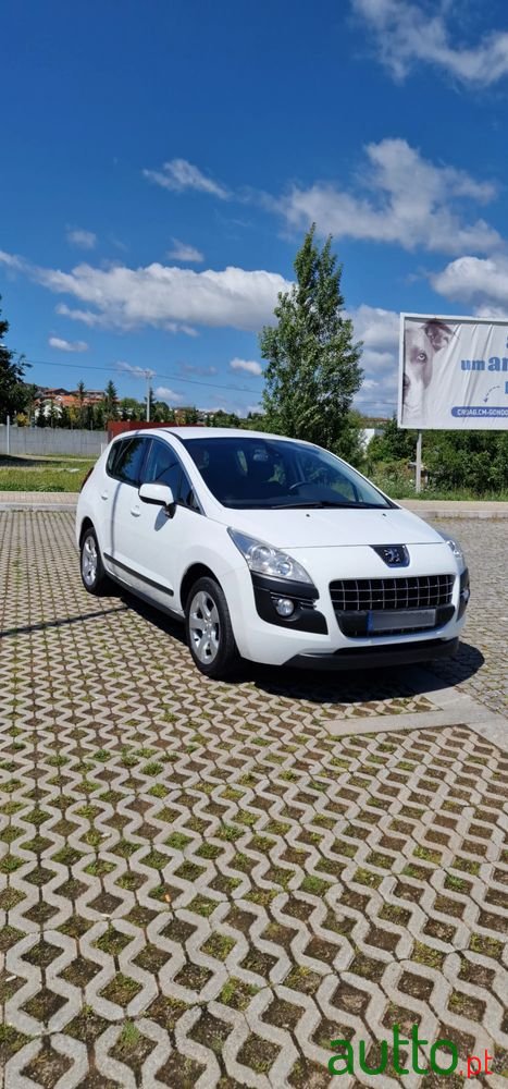 2013' Peugeot 3008 photo #2