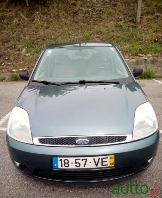 2003' Ford Fiesta photo #5