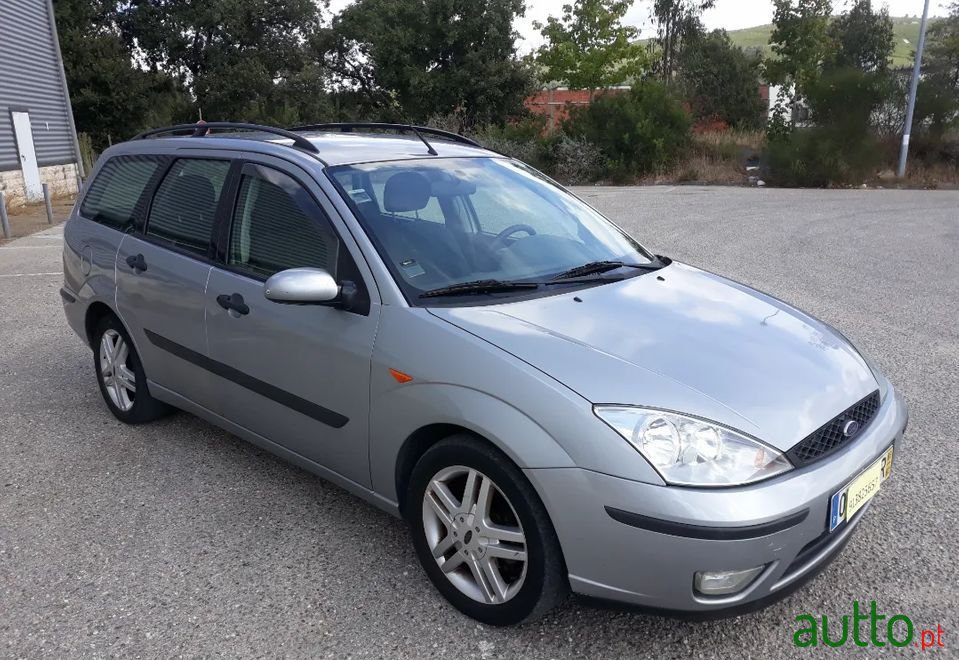 2003' Ford Focus Sw photo #5